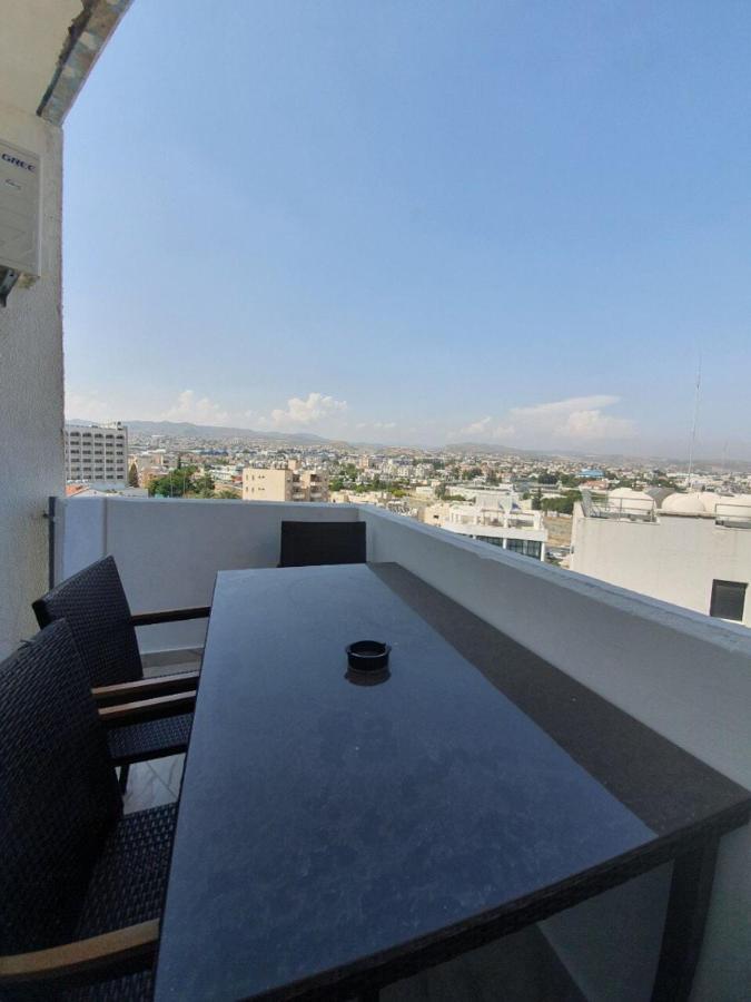 Great Views Apartment. Лимасол Экстерьер фото